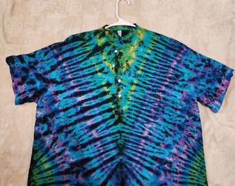 2XL Tie Dyed Henley Shirt