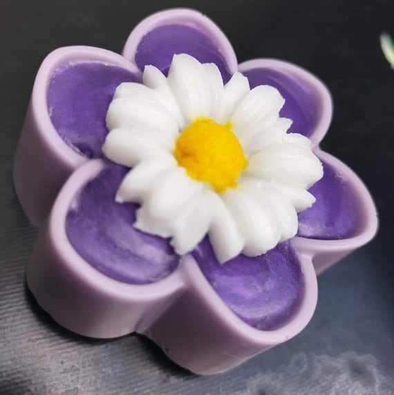 Parma Violet Daisy Soap