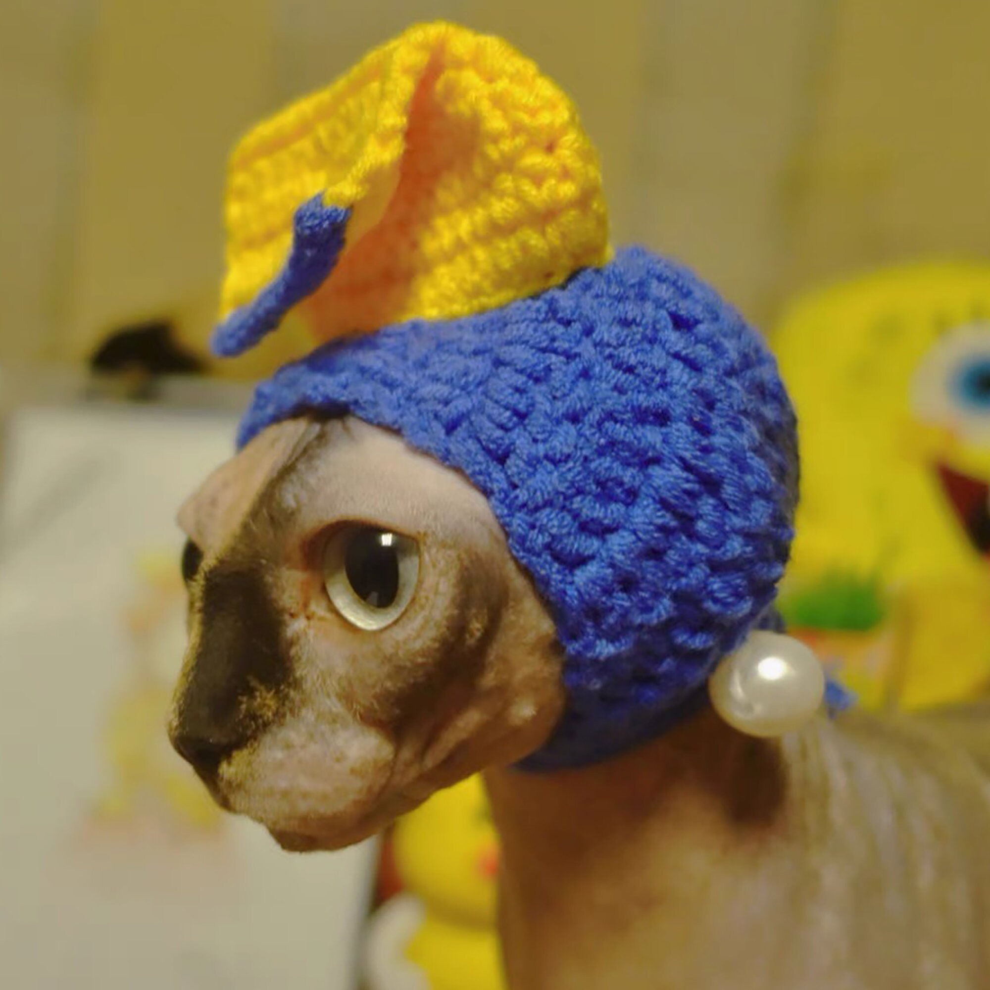 Banana Plush Hat for Sphynx Cat