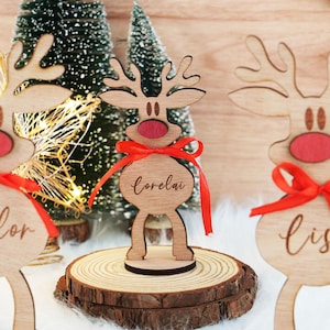 Renna indipendente personalizzata, Natale in famiglia, Decorazione dell'impostazione dei nomi dei luoghi, Renna di Natale, Decorazioni per la casa personalizzate in alce, Regali di Natale