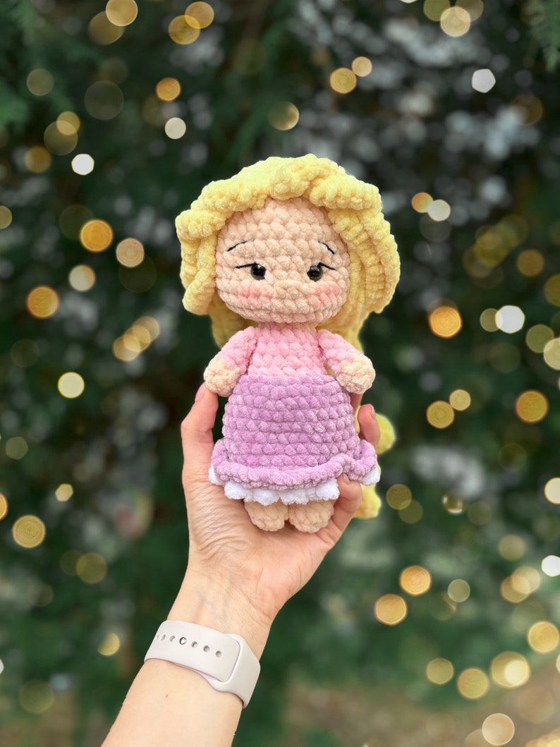 2in1 PDF Crochet doll pattern Rapunzel and Pascal/ Princess Crochet pattern / amigurumi doll pattern / princess amigurumi pattern zdjęcie 3