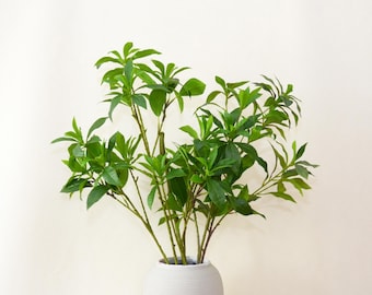 Verde artificiale con ramo lungo, rametti finti di Pieris japonica, artigianato con piante artificiali, decorazioni floreali per la casa, centrotavola per composizioni floreali per feste