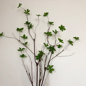 Fake Pieris Japonica with Long Branch, Artificial Plant Craft, Home Plant Decor, Wedding Floral Arrangement, Party Greenery Centerpiece