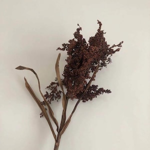 Sorgo artificiale, cereali finti, fiori artificiali, composizioni floreali