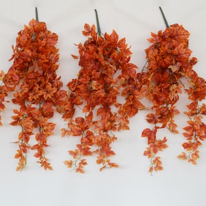 Gefälschte Ahornblatt hängende Wand, künstliche Blumenrebe, Hochzeitsarrangement, Hausblumendekoration, Türbogendekoration, Gartengebrauch im Freien