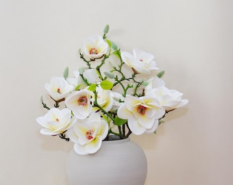 Magnolienstamm mit Blättern, lebensechte Magnolie, künstliches Blumenhandwerk, Hausblumendekor, Hochzeitsmittelstücke, rustikale Wohnkultur