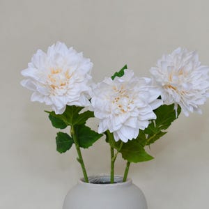 Real Touch Dahlia Stem with Leaves, Vintage Living Room Decor, Artificial Flower Crafts, Wedding Party Bloom Arrangement, Table Centerpiece