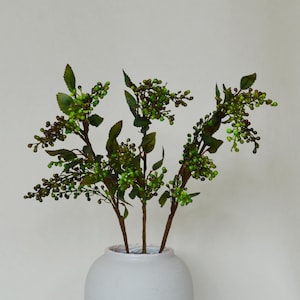 Fake Small Bean Branches, Green Berry Stems with Foliage, Artificial Flower Crafts, Home Floral Decoration, Wedding Party Plant Arrangement