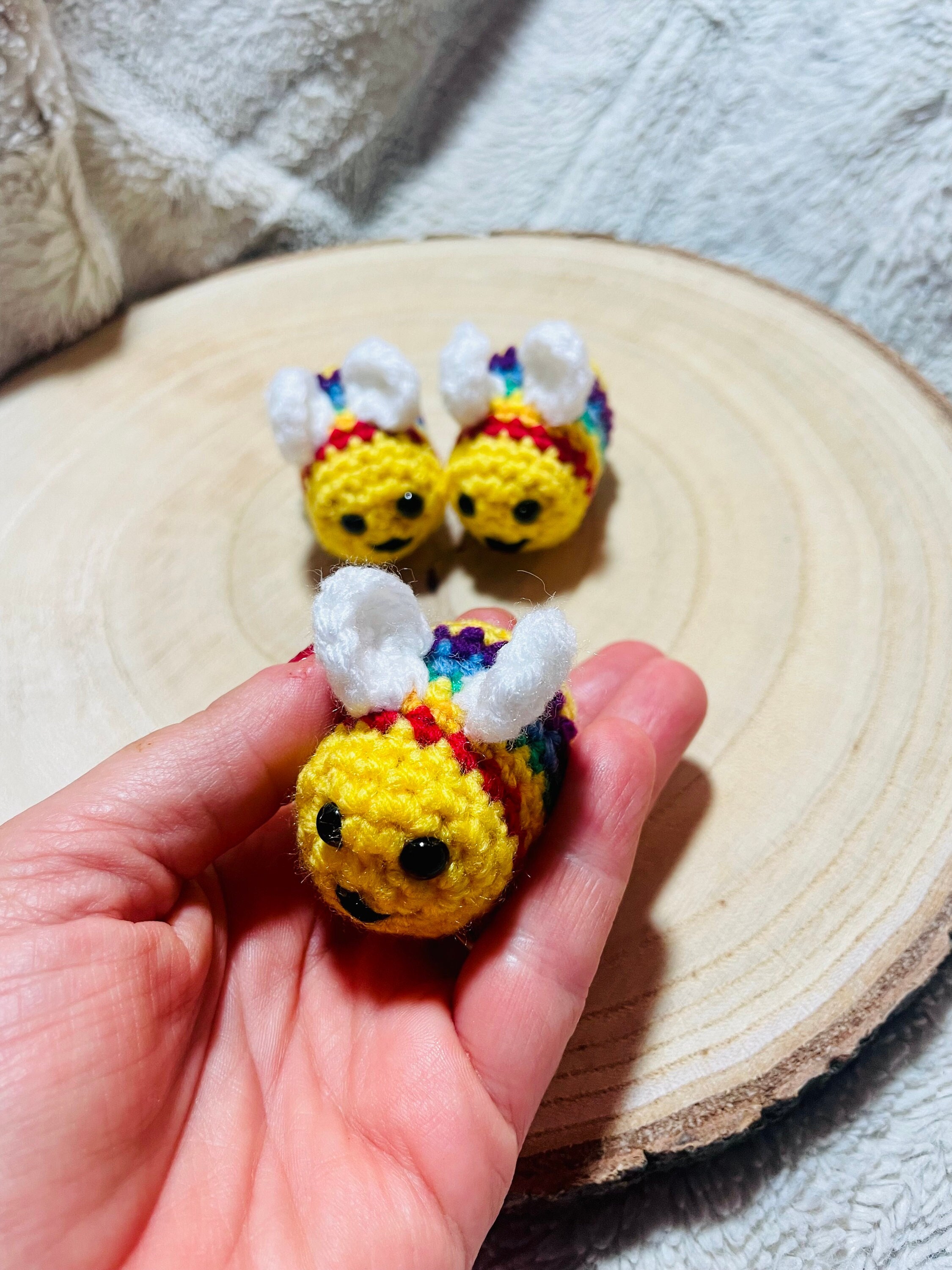 LGBTQ+ Crochet Bee - Pride Bee / Pocket Hug / Rainbow Bees - Etsy UK