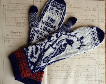 Bird and poetry quote on warm and cosy mittens. Knitted on alpaca and wool yarn winter gloves. Women and men comfortable accessories.