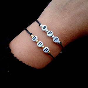 Pulsera de mejores amigos Amigos para siempre pulsera BFF pulsera de amistad Mejor amigo Regalo para amigo Pulsera de letras Pulsera de palabras