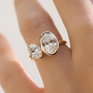 Perfect &quot;You n I&quot; Gold Diamond Ring • Oval Lab Grown Diamond Ring • Toi et Moi Ring • Gift for Wife • Beautiful Bezel Set Ring