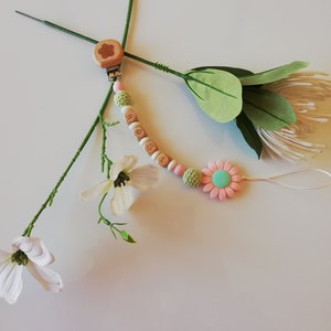 Personalized pacifier attachment / first name / baby toy birth gift , model Flower