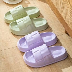 Online bathroom slippers for ladies hot sale