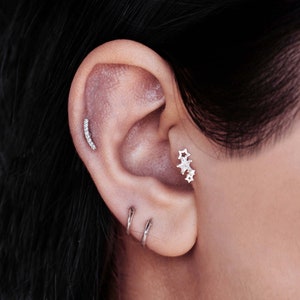 Piercing em estrela de ouro 14k com diamante, delicado brinco em estrela de ouro, brinco minimalista para cartilagem, joia com piercing de diamante, piercing no tragus, presente para ela
