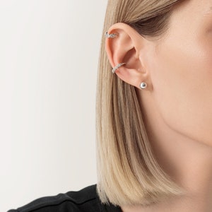 Chain Link Ear Cuff, 14K White Gold Non Pierced Cartilage Earring, Adjustable Clip On Ear Cuff, Minimalist Dainty Wrap Cuff, Gift for Her.