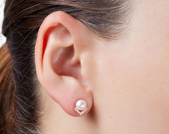 Pearl V-Shape Stud Earrings, Gold Pearl Earrings, Diamond Chevron Earrings, 14K Gold, 10K Gold, 925 Silver, Elegant Minimalist Jewelry