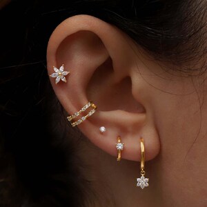 Sparkly Floral Marquise Diamond Piercing, 14K Gold Flower Surface Tragus Piercing, Fairy Flat Back Stud, Conch Piercing, Gift For Her.