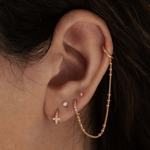Bezel Set Diamond Cuff Chain Earring, Trendy Double Ear Cuff, Cartilage Snap Hoop, Unique Ear Chain Jewelry, Elegant Ear Cuff, Gift For Her.