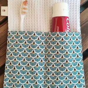 Étui à brosse à dents et dentifrice