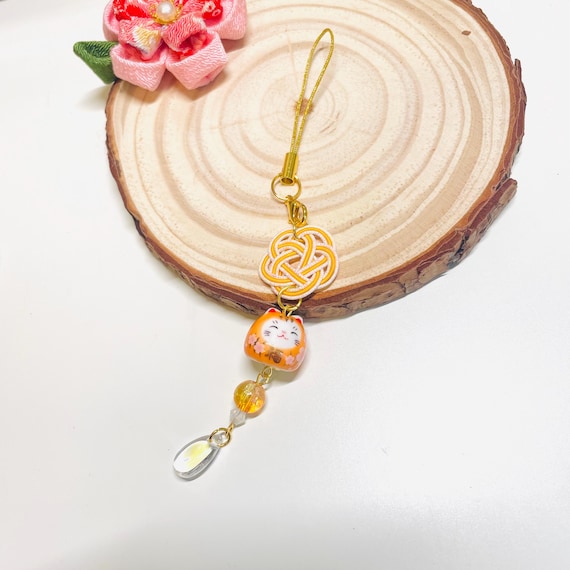 Japanese Mizuhiki Lucky Cat Phone Strap, Maneko Gift for Cat Lover