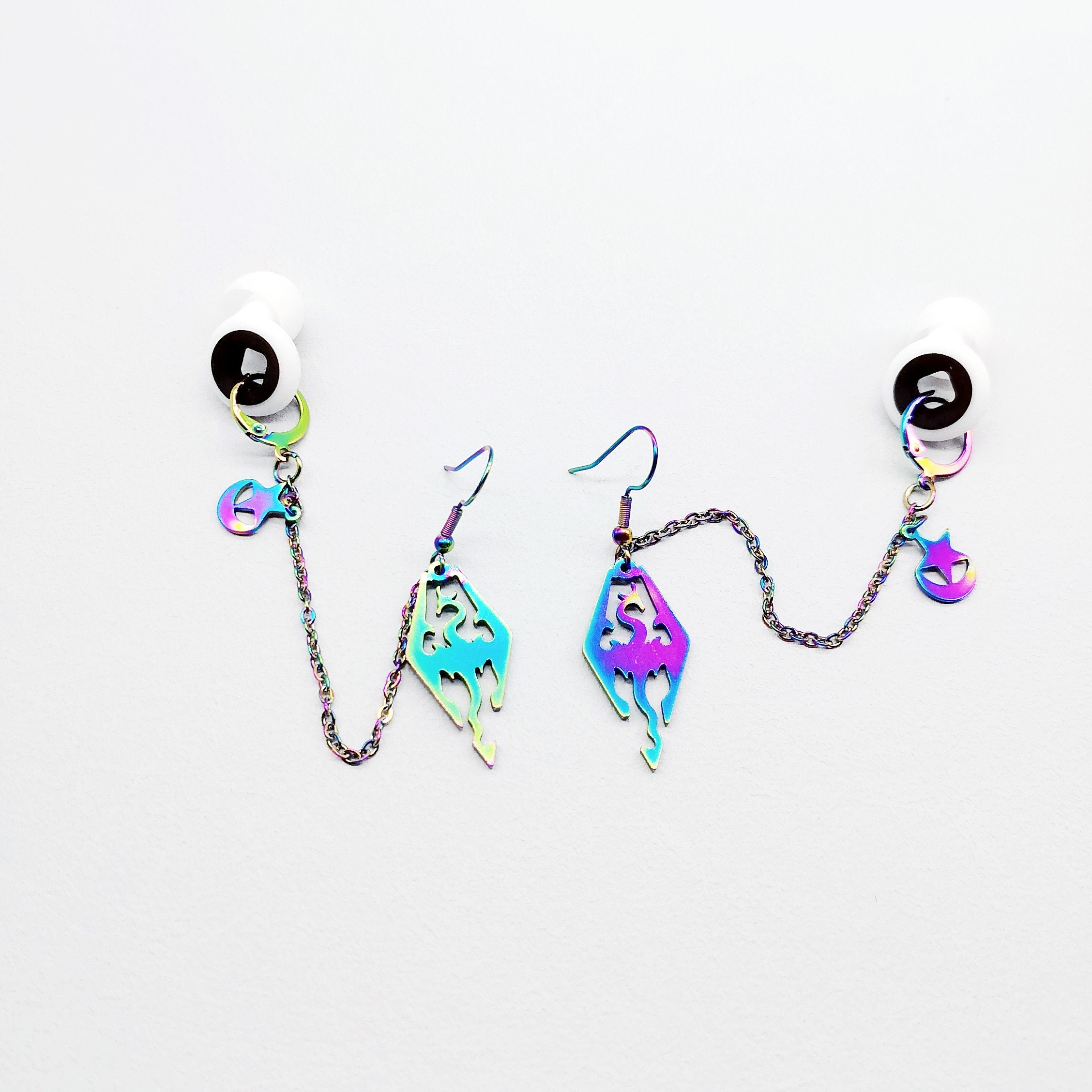 Round Earplugs, Flying Dragon Pendant Earrings, Colored Stainless Steel