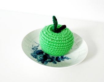 Crochet Apple for kid’s small kitchen. Handmade cotton pretend play toy for Montessori activities. Beautiful Christmas gift idea.
