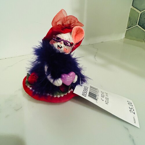 2005 “Annalee 4" “Red Hot Mouse in Hat” - perfect for Valentines Day!