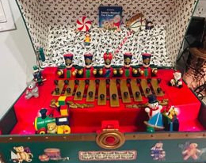 Vintage Working 1998 Animated Mr. Christmas Musical Toy Chest Etsy