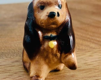 Vintage Hagen-Renaker miniature "Cocker Spaniel Mama" porcelain figurine designed by Don Winton