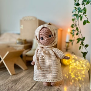 Amigurumi Zeynep hijab doll crochet pattern image 6