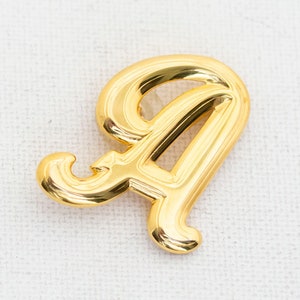 Vintage Stylish Letter A Gold Tone Broche - T10
