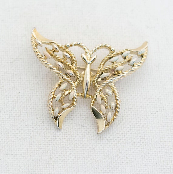 Vintage Spiral Art Nouveau Butterfly Brooch - T15