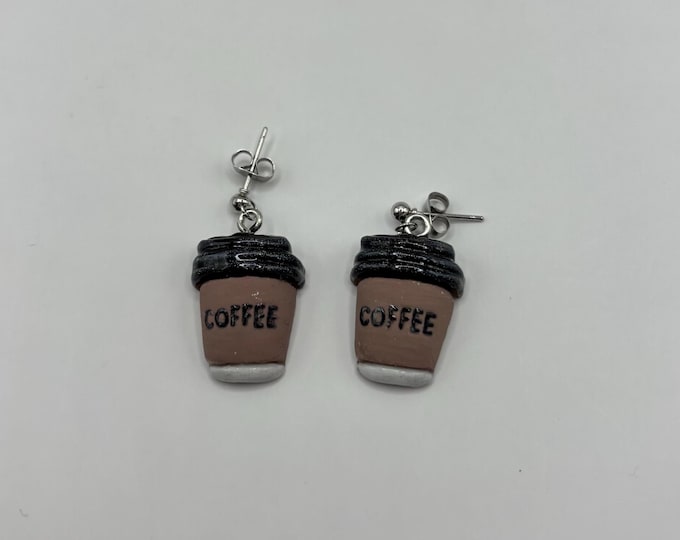 7Brew & Dunkin Coffee Cup Earrings