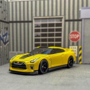 カスタムホットウィール 日産 GT-R R35：イエロー JDM ダイキャストカー