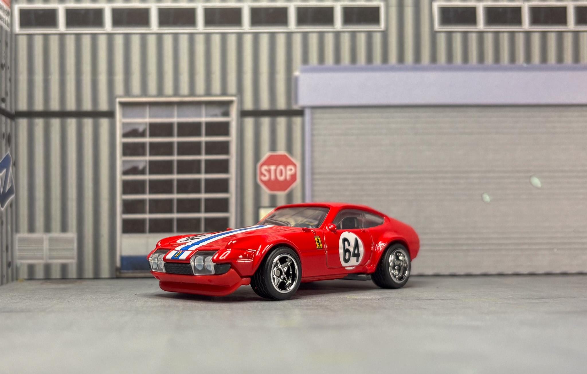 カスタム フェラーリ 365 GTB/4 コンペティツィオーネ ホットウィール
