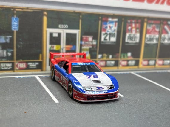 Hot Wheels Nissan 300ZX IMSA Race Car | Nissan Racing Diecast