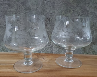 7 Vintage Etched Shrimp/seafood Cocktail Glasses - Etsy