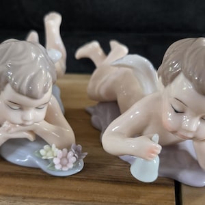 2003 Grandeur Noel Collector Series Three Piece Porcelain Angels Set J0149
