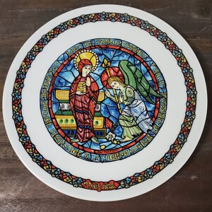 Henri D’Arceau Limoges Noel Vitrail Christmas Plate #8: L’Annonciation Xmas