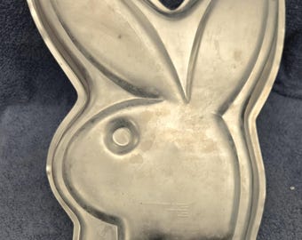 Vintage Wilton Playboy Bunny Aluminum Cake Pan Baking 502-2944 Korea