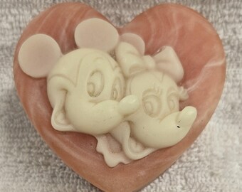 Minnie & Mickey Mouse Walt Disney Soap Stone Heart Shape Trinket Box Collectible