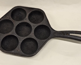 Vintage Danish Aebleskiver Cast Iron Pan 7 Cup Skillet Mini 6.5” Unbranded