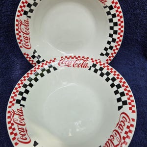 4 Vintage 1996 Gibson Red White & Black Checkered Coca Cola 8" Soup Bowls