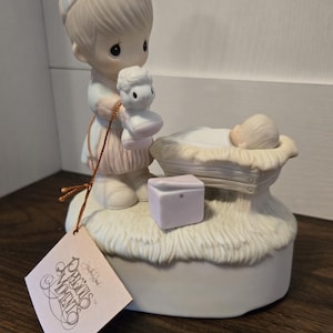 PRECIOUS MOMENTS Christmas Music Box Nativity Shepherd Boy Hourglass Marking