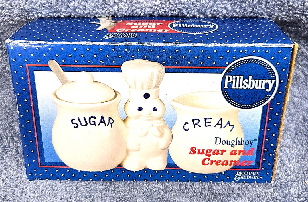 Pillsbury Doughboy Salt And Pepper Shakersnull