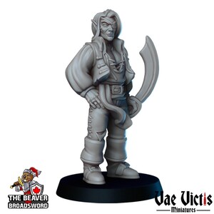 Elf Pirate dnd mini - Vae Victis | Townsfolk | Sailor | Seaman | Male | Fighter | Ranger | City | Villager |  Wargaming | Pathfinder