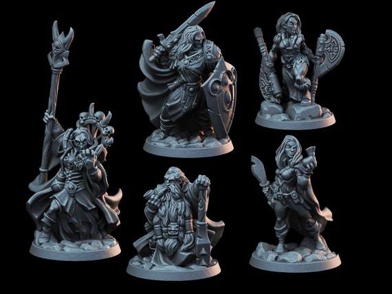 40 Miniature Monsters Fantasy Tabletop RPG Figures for Dungeons and  Dragons, Pathfinder Roleplaying Games. 28MM Scaled Miniatures, 10 Unique  Designs, Bulk Unpainted, Great for D&D/DND 