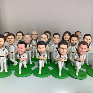 Custom baseball player bobbleheads, baseball fan bobbleheads, gifts for baseball players, personalised baseball bobblehead gifts