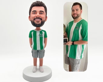 Custom bobblehead dolls, personalized 3D statues, handcrafted clay figurines,perfect as birthday gifts for friends or family Christmas gifts